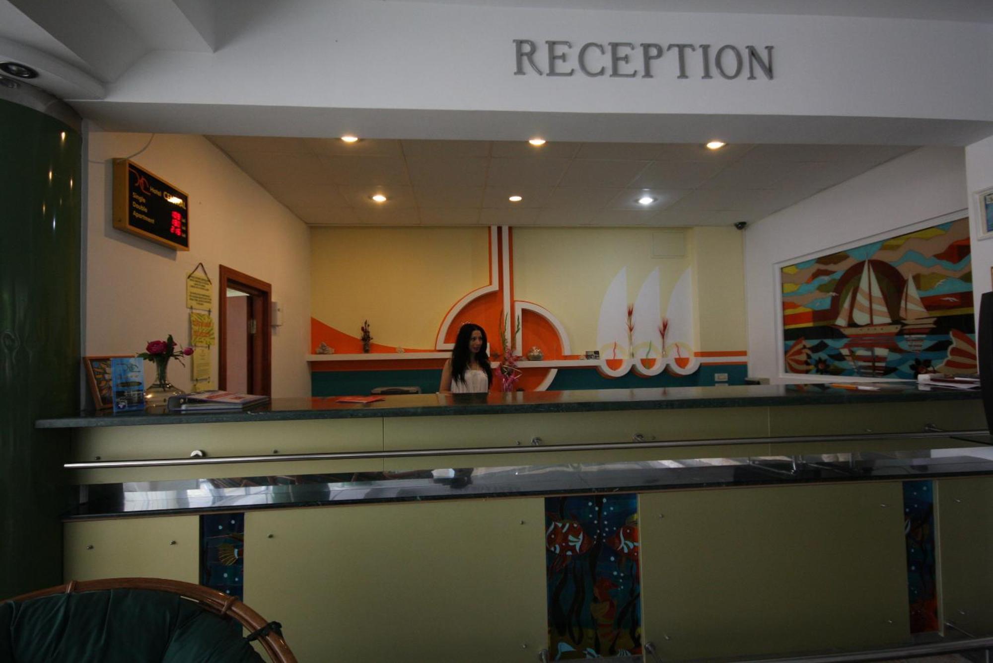 Hotel Central Mamaja Zewnętrze zdjęcie