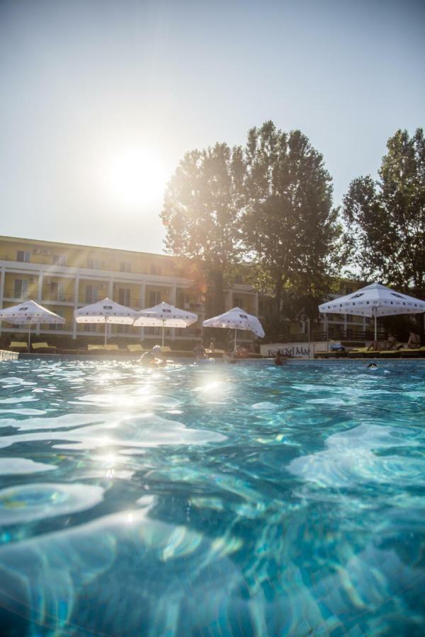 Hotel Central Mamaja Zewnętrze zdjęcie