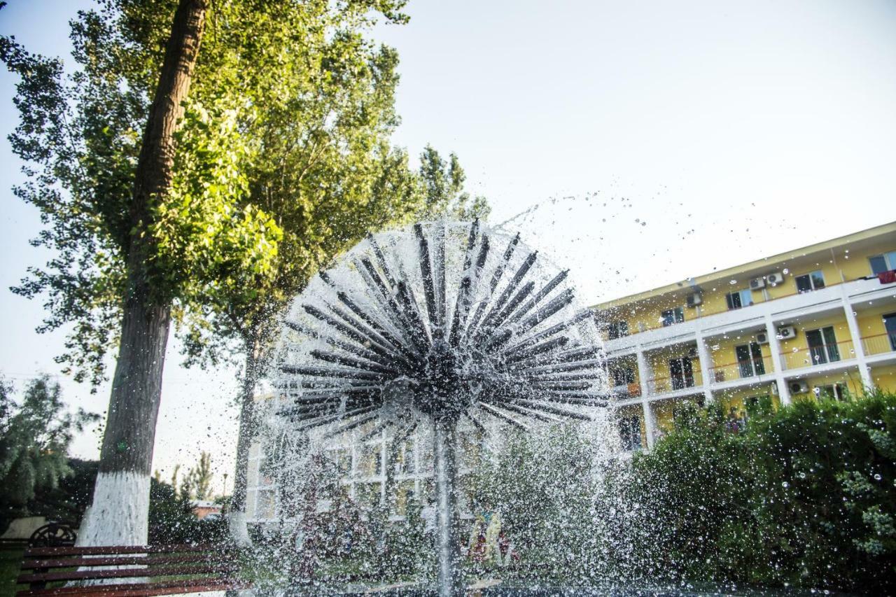 Hotel Central Mamaja Zewnętrze zdjęcie